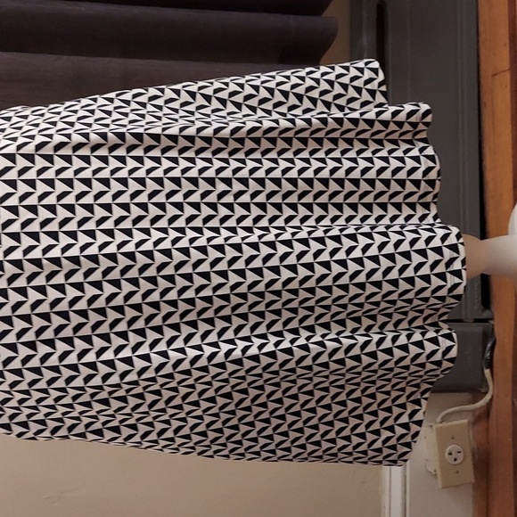 NEW YORK AND CO Geometric Print Pullover Sleeveless Fit and Flare Dress - Picture 5 of 11